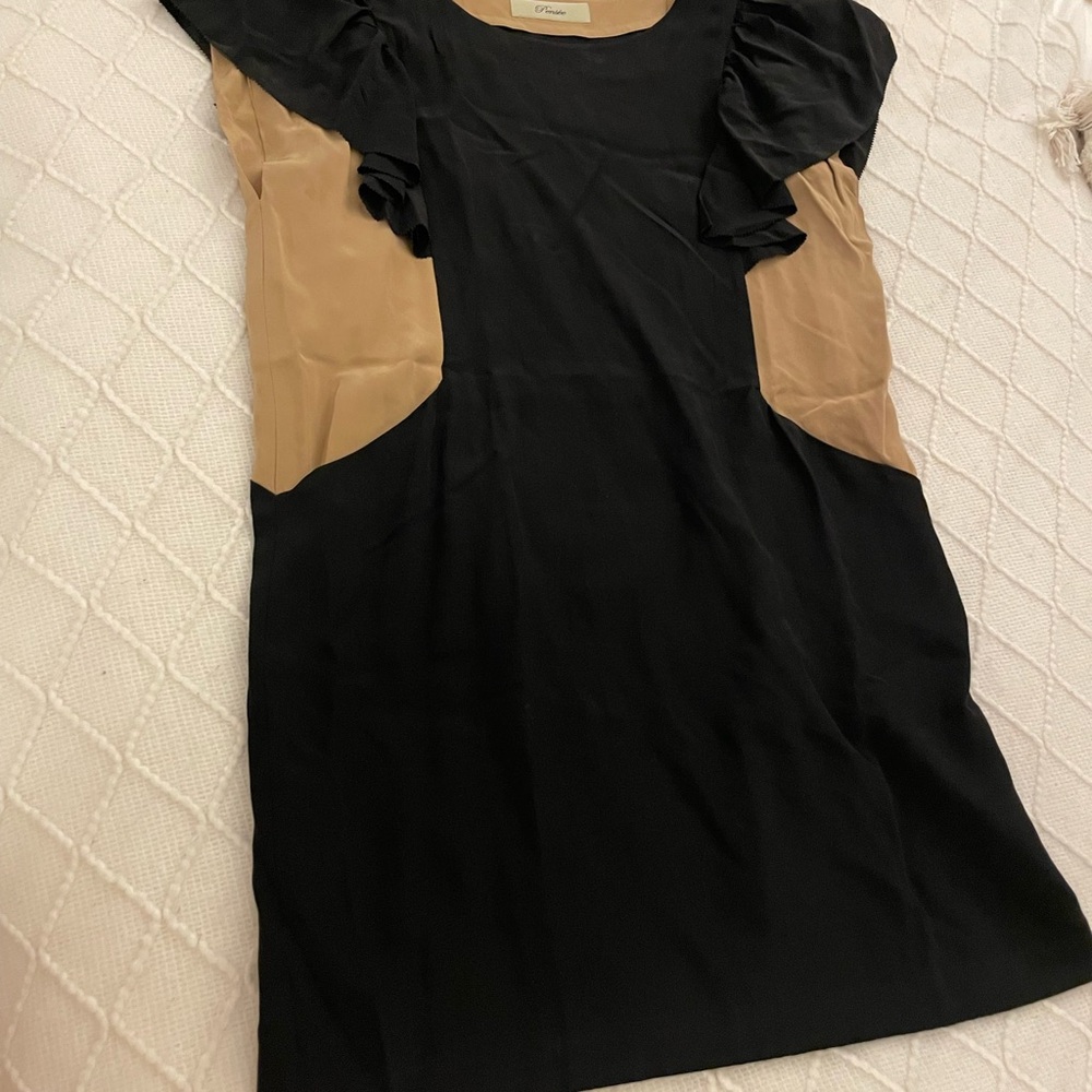 Diane von Furstenberg Black and Tan Dress